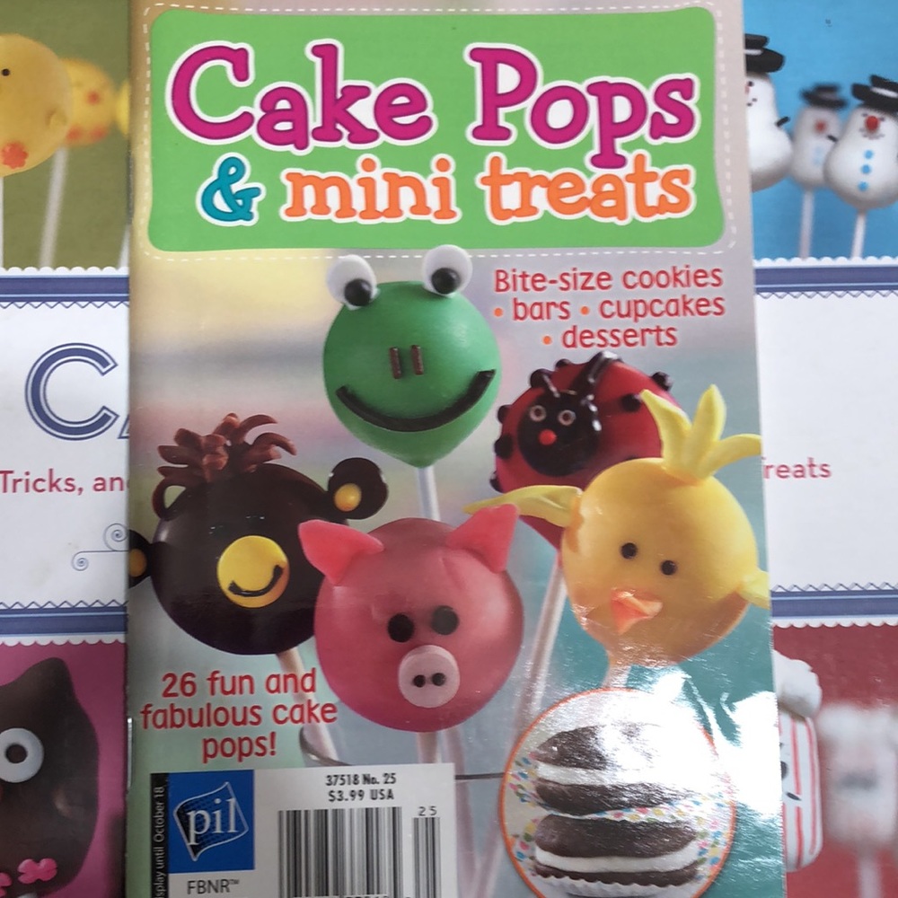 Cookbook Set - Picture 3 of 6